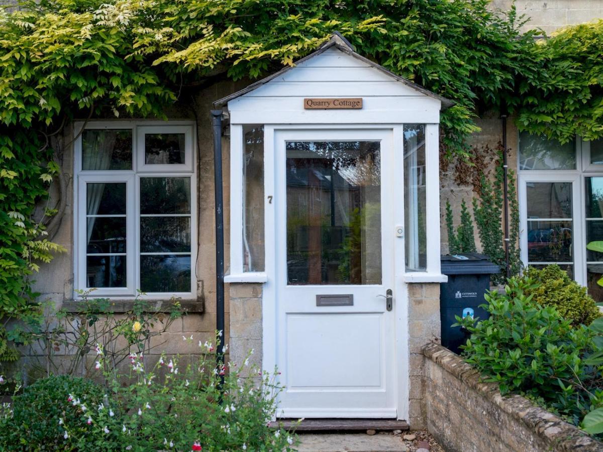 Quarry Cottage Courtyard Garden Pass The Keys Cirencester Esterno foto