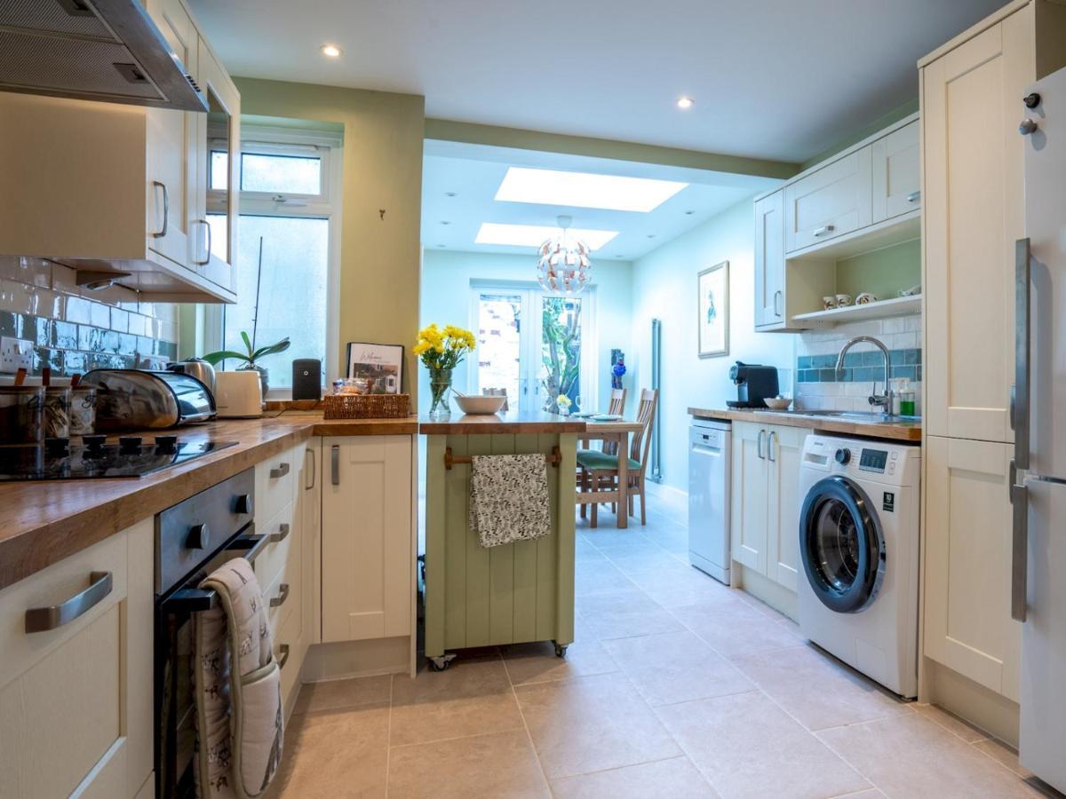 Quarry Cottage Courtyard Garden Pass The Keys Cirencester Esterno foto